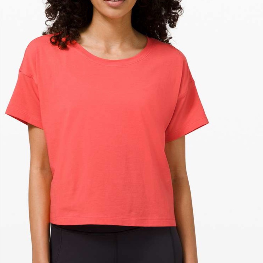 Lululemon Cates Tee